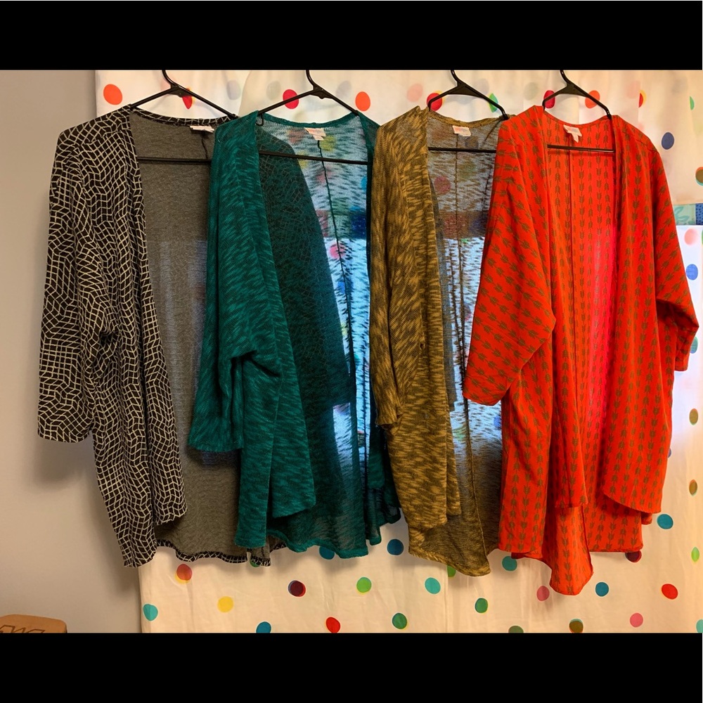 🐢 Bundle of four LuLaRoe Lindsay Kimono